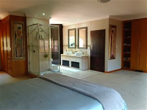 4 Bedroom Property for Sale in Wilkoppies North West